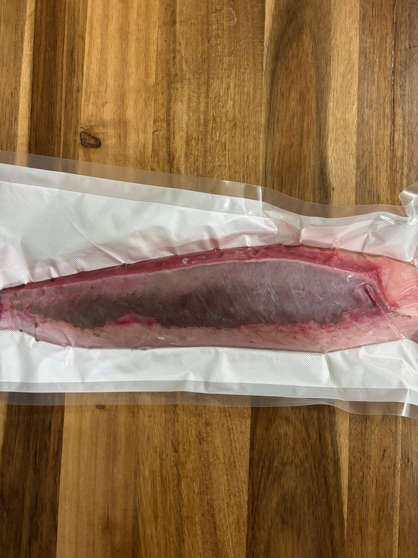 일본산 방어 사시미용 필레 - HAMACHI AMBERJACK LOIN